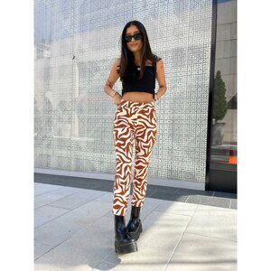 SPANX On-the-Go Ankle Slim Straight Pants Pull On Clay Zebra Brown Women‎ XS